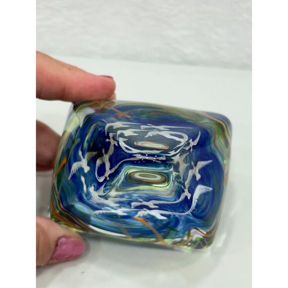 Art Glass Fred Wilkerson Multicolor Hand Blown Glass Birds Paperweight Signed - Picture 8 of 11